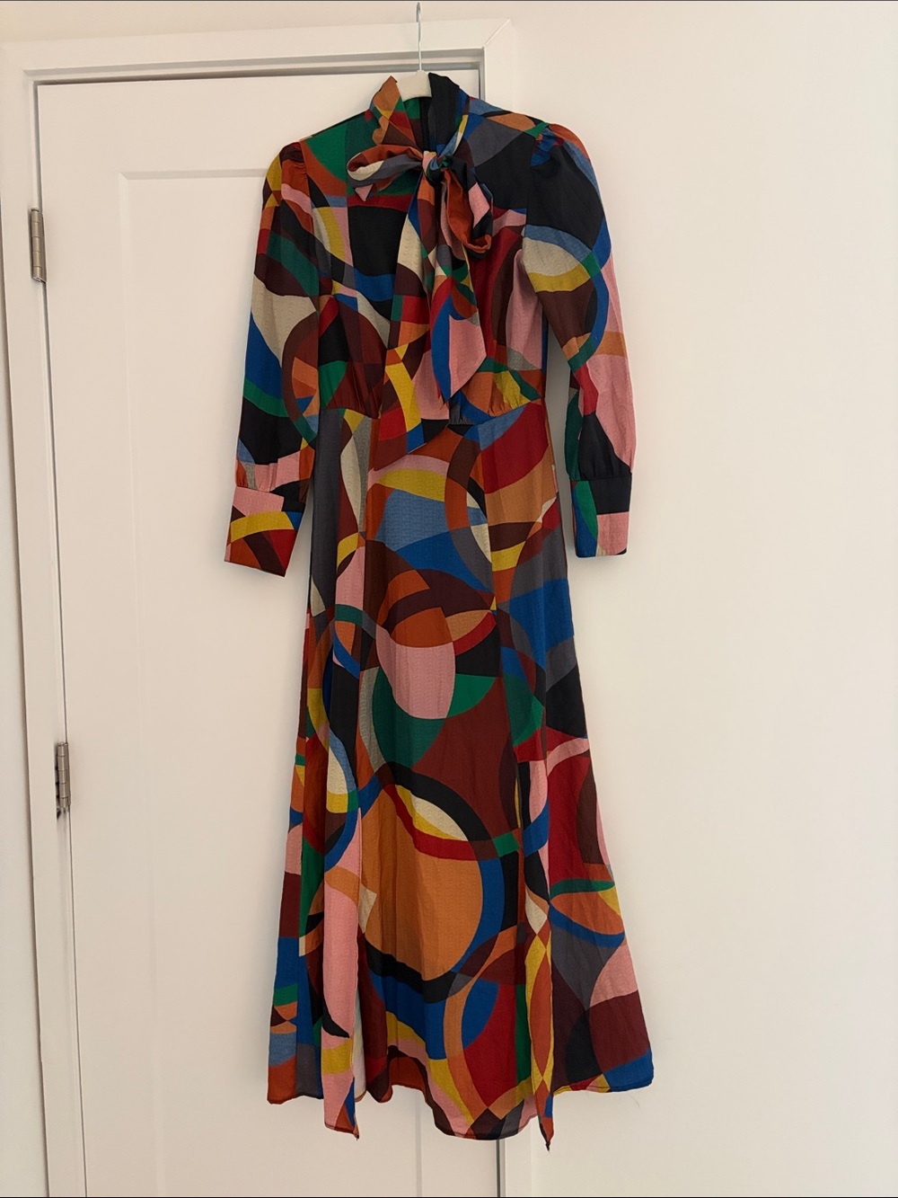 Alice + Olivia Multicolor Geometric Tie-Neck Maxi Dress